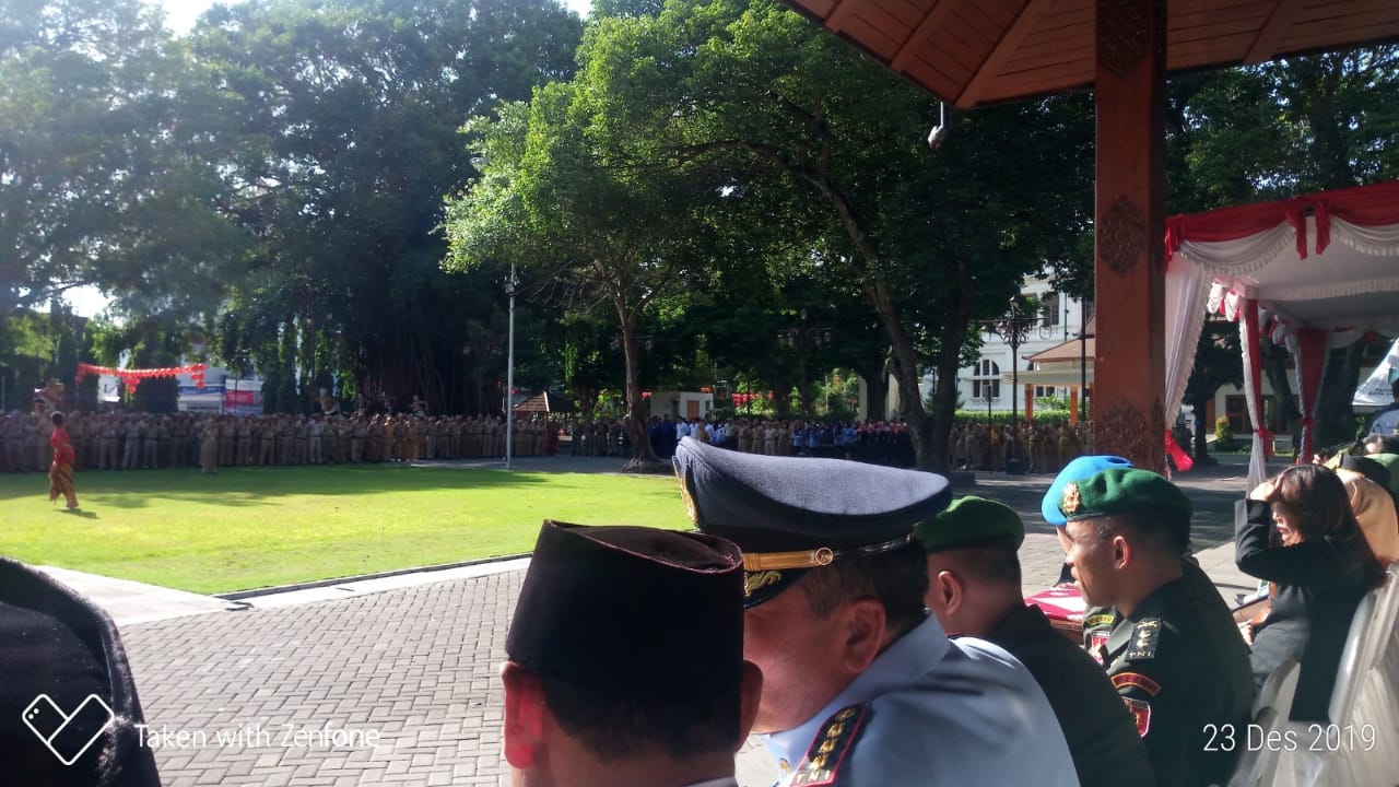 kegiatan Upacara Bendera Dalam Rangka Peringatan Hari Ibu Ke - 91 Tahun 2019.