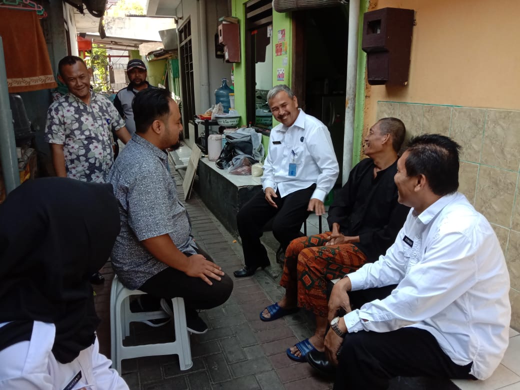 Kegiatan Survei Lokasi rencana akan didirikannya klinik pratama rehabilitasi BNN Kota Surakarta Kegiatan Survei Lokasi rencana akan didirikannya klinik pratama rehabilitasi BNN Kota Surakarta