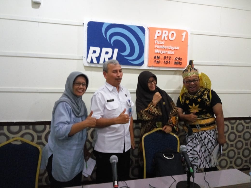 kegiatan sosialisasi bahaya narkoba dikota surakarta berkaitan dengan hari HANI 2019 Bekerja sama dengan Radio Republik Indonesia kegiatan sosialisasi bahaya narkoba dikota surakarta berkaitan dengan hari HANI 2019 Bekerja sama dengan Radio Republik Indonesia