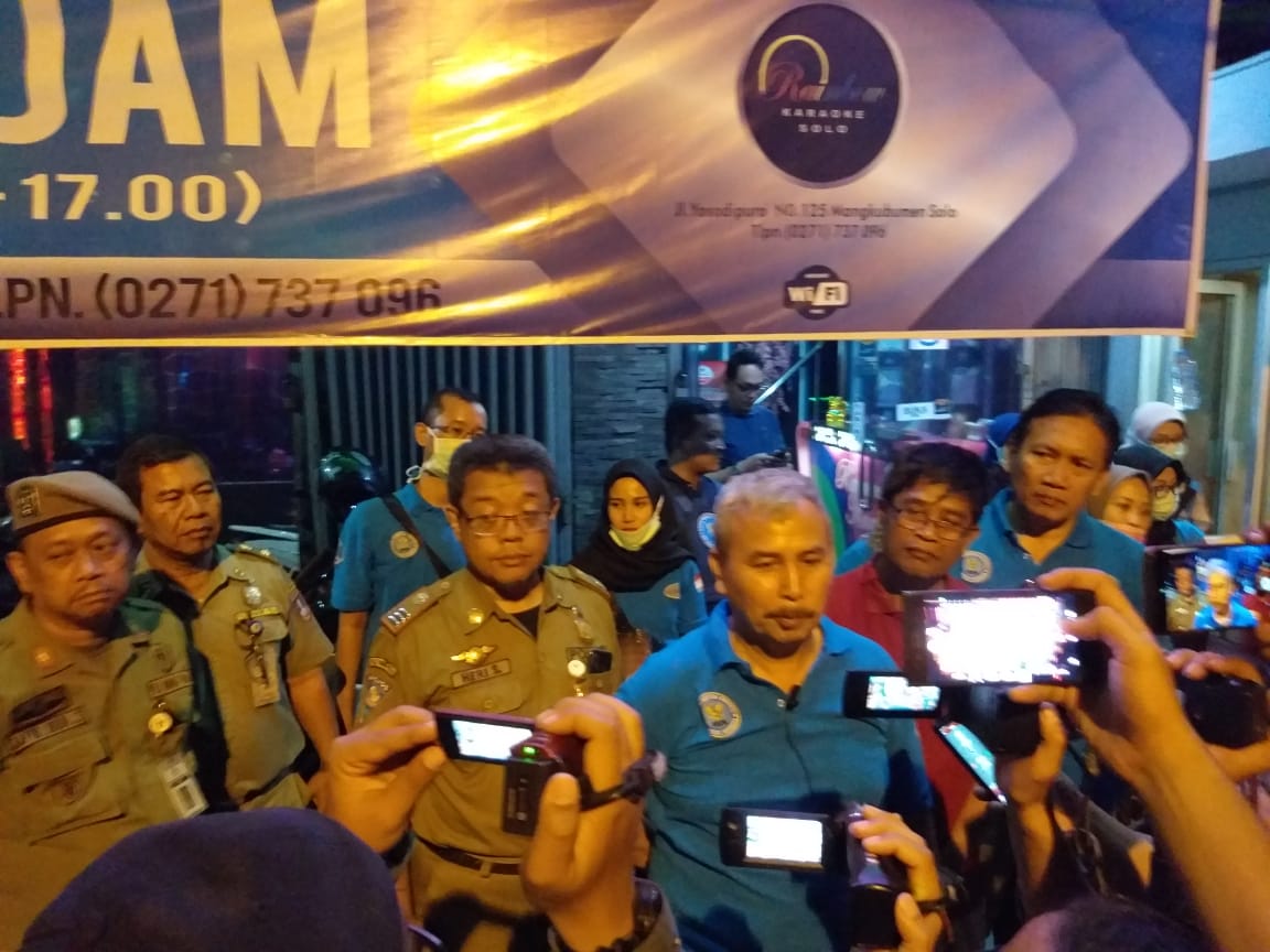 Kegiatan Pemberdayaan Masyarakat Melalui Test Urin yang diwujudkan dalam Operasi Cipta Kondisi. Kegiatan Pemberdayaan Masyarakat Melalui Test Urin yang diwujudkan dalam Operasi Cipta Kondisi.
