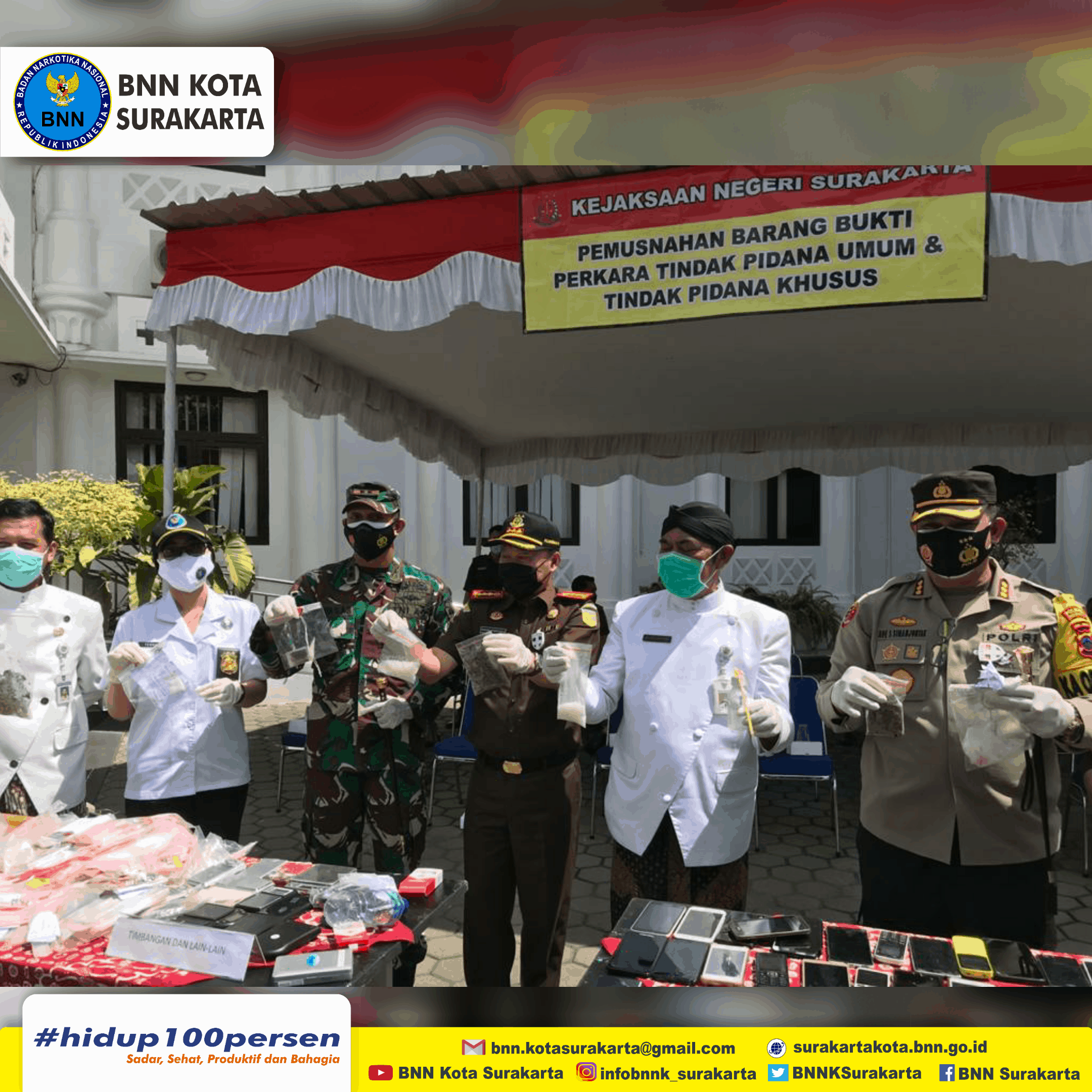 Menghadiri Pemusnahan Barang Bukti di Kejaksaan Negeri Surakarta
