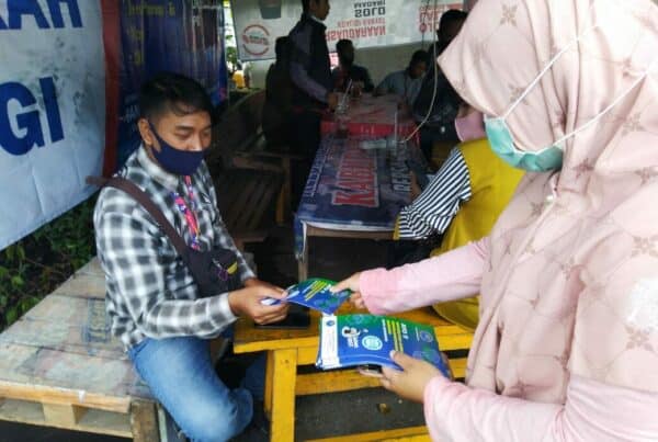 Jalan Sehat dan Penyebaran Informasi P4GN Kepada Masyarakat Kota Surakarta