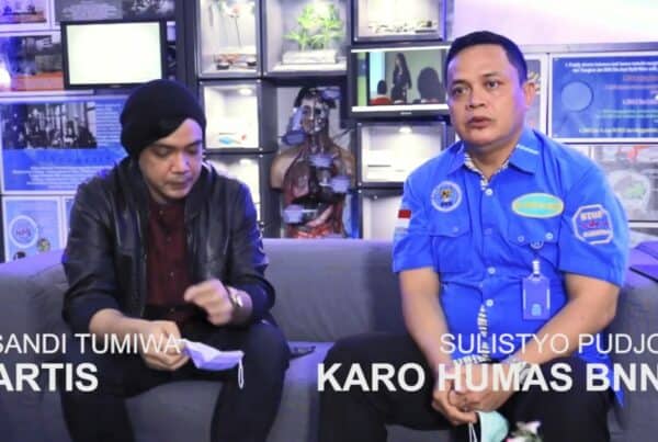 SANDI TUMIWA, APAKAH BENAR SANDI TUMIWA SUDAH SEMBUH DARI NARKOBA??