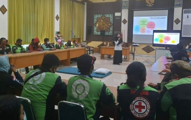 Pelatihan Bantuan Hidup Dasar (BHD) Solomedicare dan RSIS Yarsis Pelatihan Bantuan Hidup Dasar (BHD) Solomedicare dan RSIS Yarsis