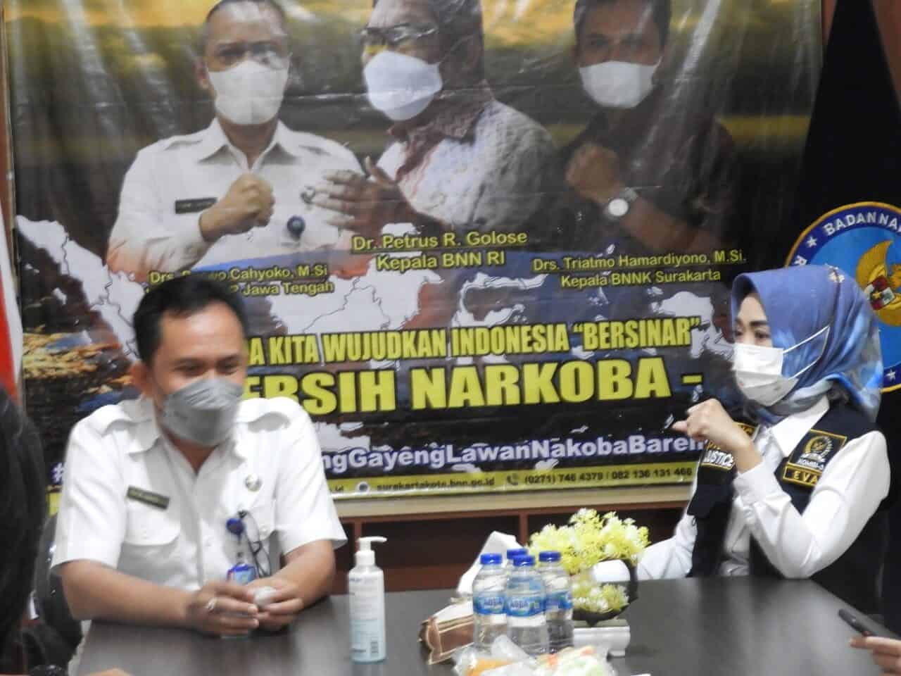 Kunjungan Kerja Perorangan Anggota DPR RI Eva Yuliana, M.Si ke BNNK Surakarta Kunjungan Kerja Perorangan Anggota DPR RI Eva Yuliana, M.Si ke BNNK Surakarta