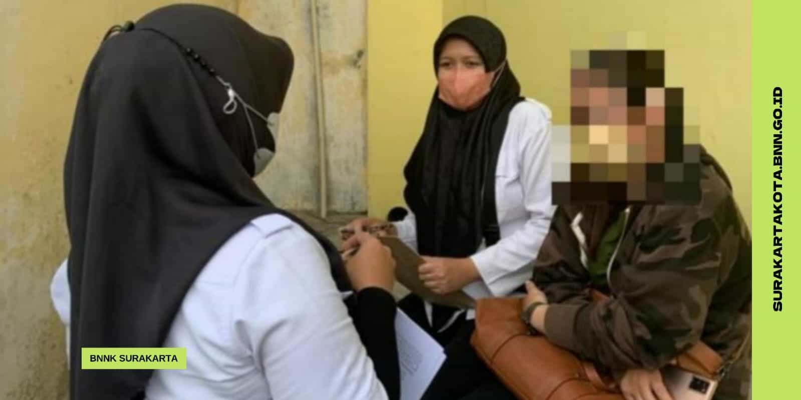 Skrinning dan Intervensi Singkat (SIL) di Wilayah Kelurahan Semanggi Skrinning dan Intervensi Singkat (SIL) di Wilayah Kelurahan Semanggi