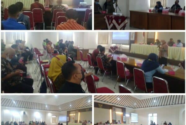 Informasi dan Edukasi P4GN melalui Penyuluhan dalam kegiatan Rapat Koordinasi tentang P4GN Kota Surakarta Informasi dan Edukasi P4GN melalui Penyuluhan dalam kegiatan Rapat Koordinasi tentang P4GN Kota Surakarta