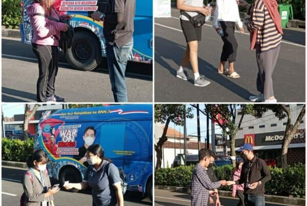 Sosialisasi P4GN di Car Free Day Surakarta